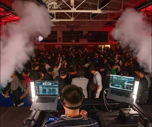 Zhaldees eats and beats